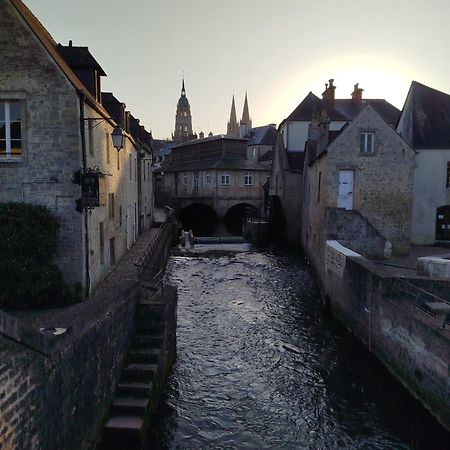 Logis Proche Des Plages Du Debarquement Vaucelles Exterior foto